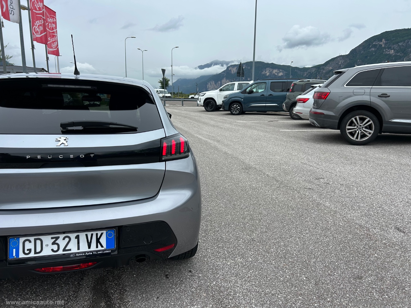 208 BlueHDi 100 S&S 5p. Allure Navi Pack - immagine 10