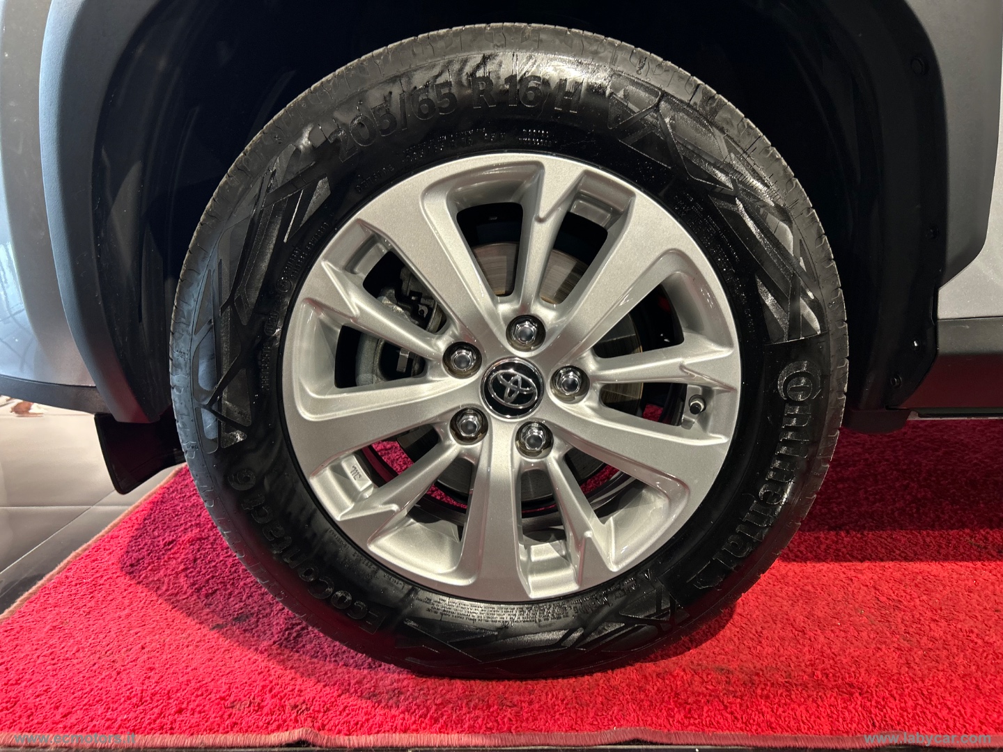 Yaris Cross 1.5 Hybrid 5p. E-CVT Busin. - immagine 10