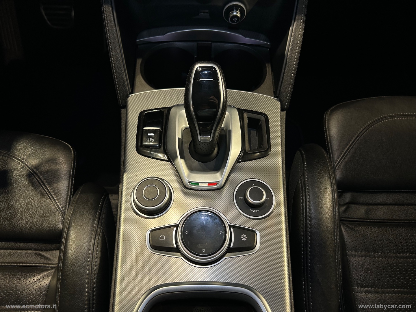 Stelvio 2.2 T.diesel 210CV AT8 Q4 Veloce - immagine 10