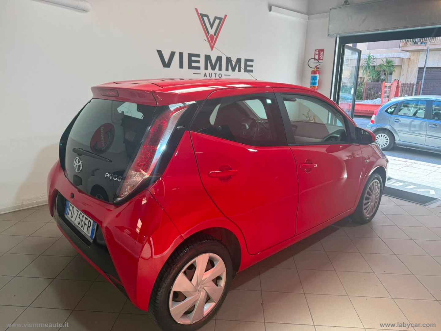 Aygo 1.0 VVT-i 69 CV 5p. x-play - immagine 10