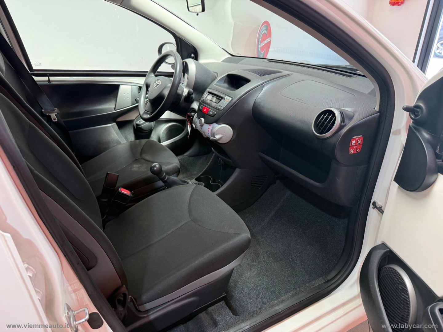 Aygo 1.0 VVT-i 5p. Now - immagine 10