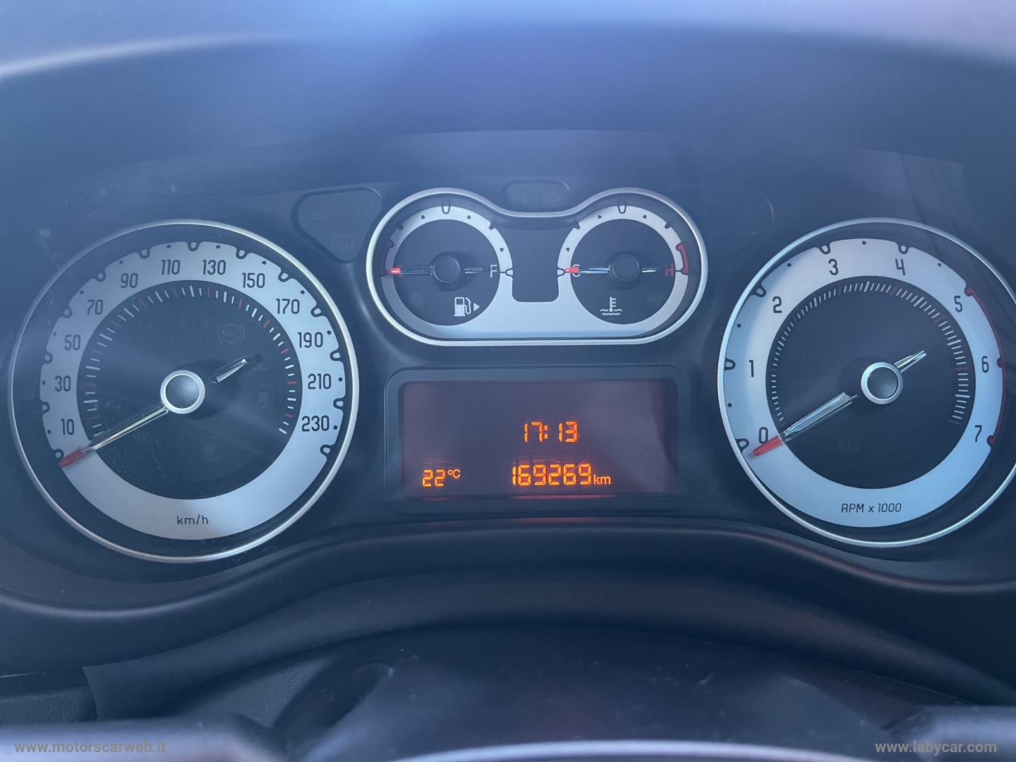 500L 1.3 MJT 95 CV Trekking - immagine 10