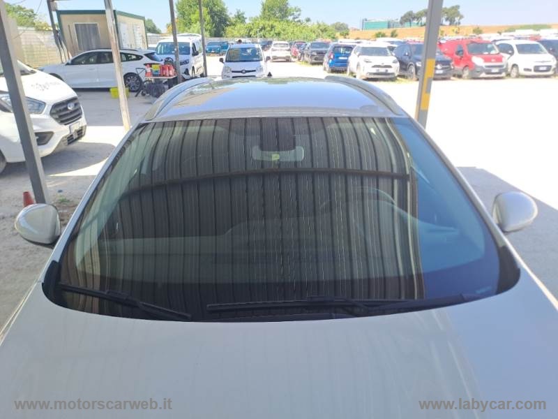 Mégane Sporter Blue dCi 115 CV Business - immagine 10