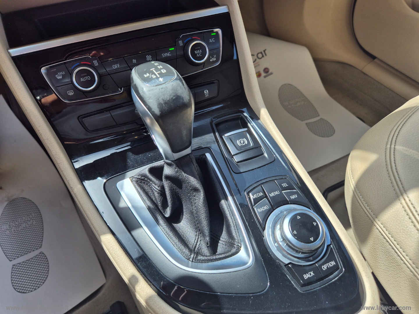 218d Active Tourer Advantage - immagine 10