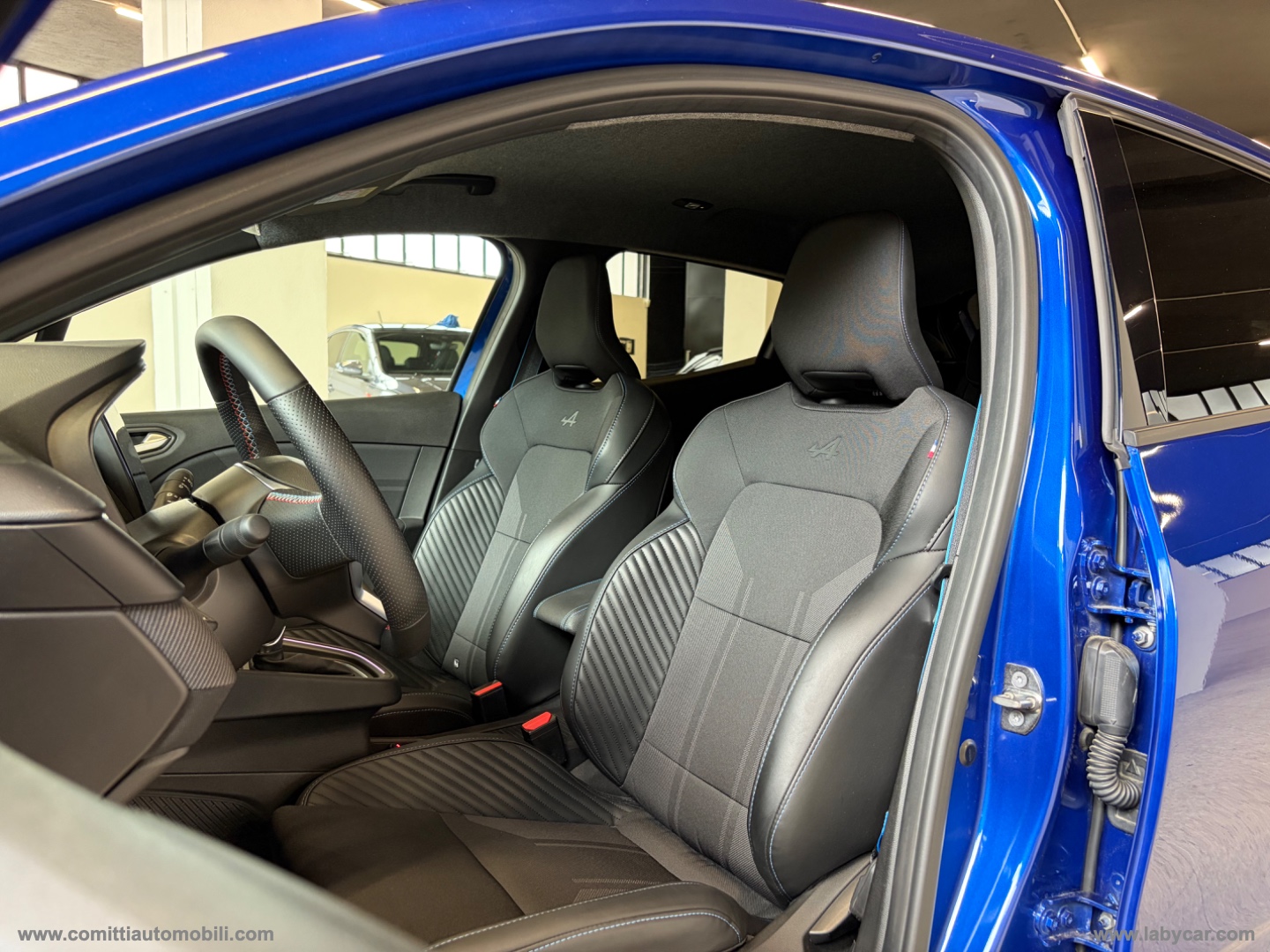 Clio Full Hybrid E-Tech 145 CV E. Alpine - immagine 10