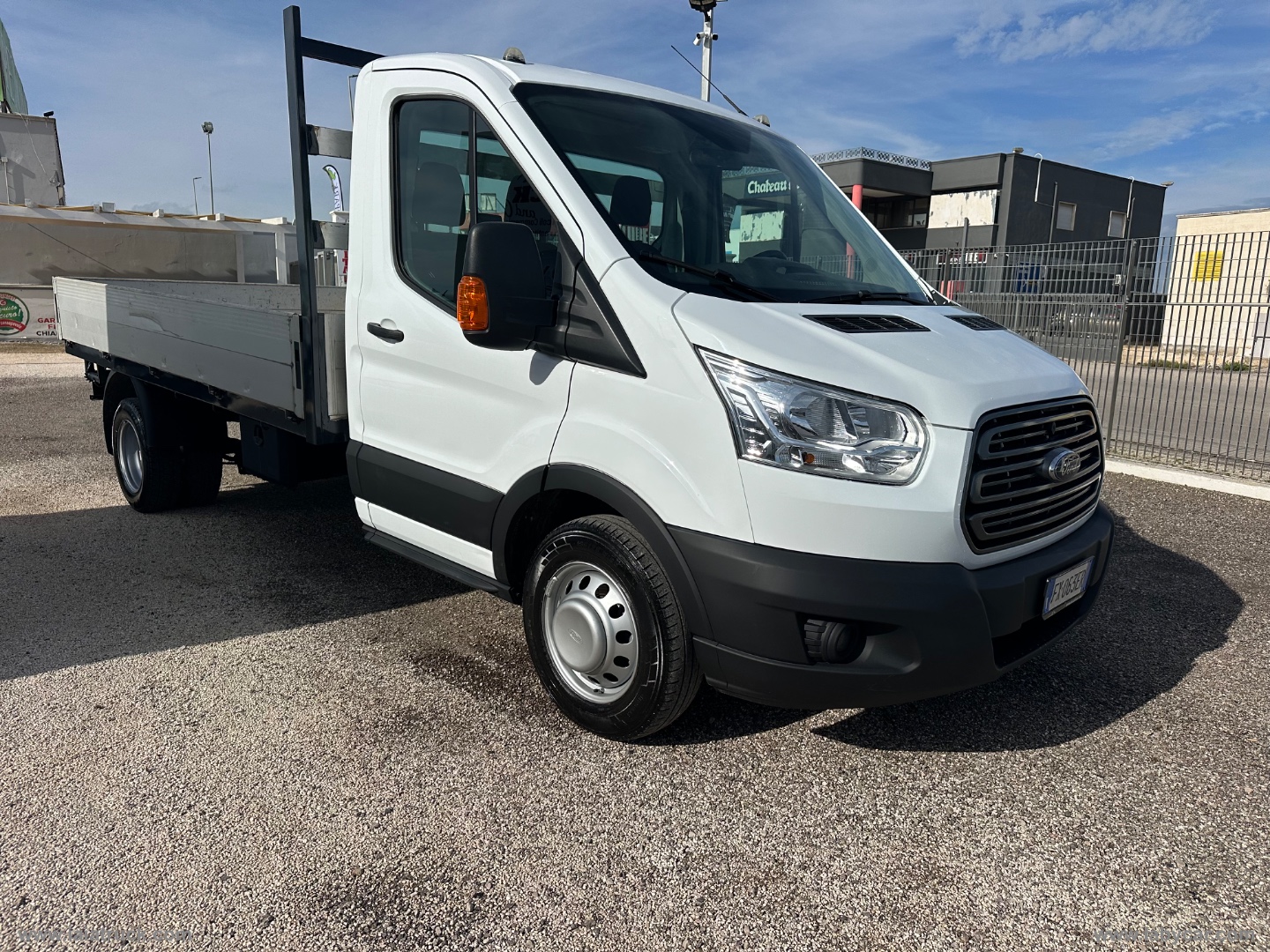 TRANSIT 2.0 130CV RIBALTABILE GEMELLATO - immagine 10