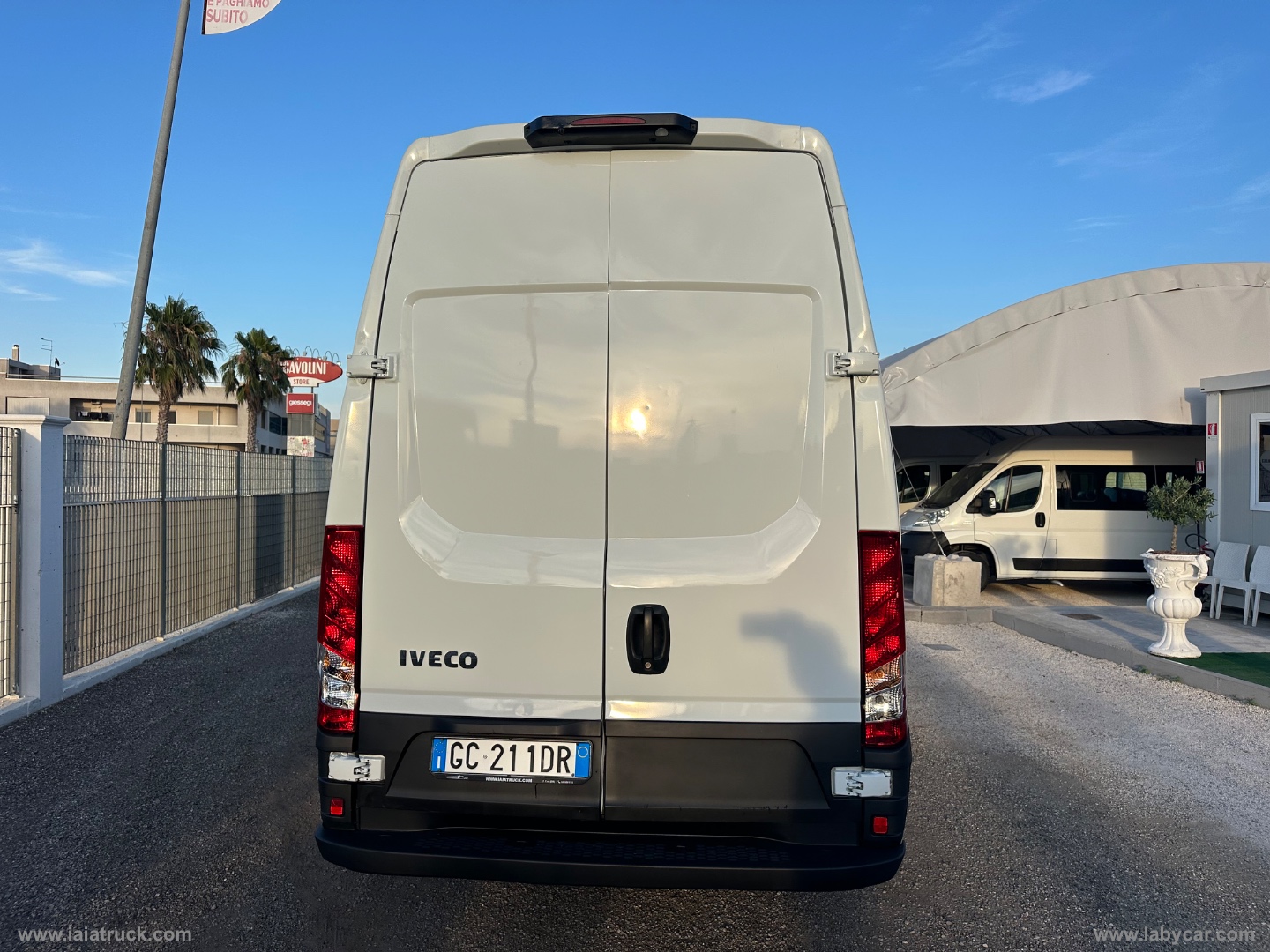Daily35C14 GEMELLATO BENZ-METANO HIMATIC - immagine 10