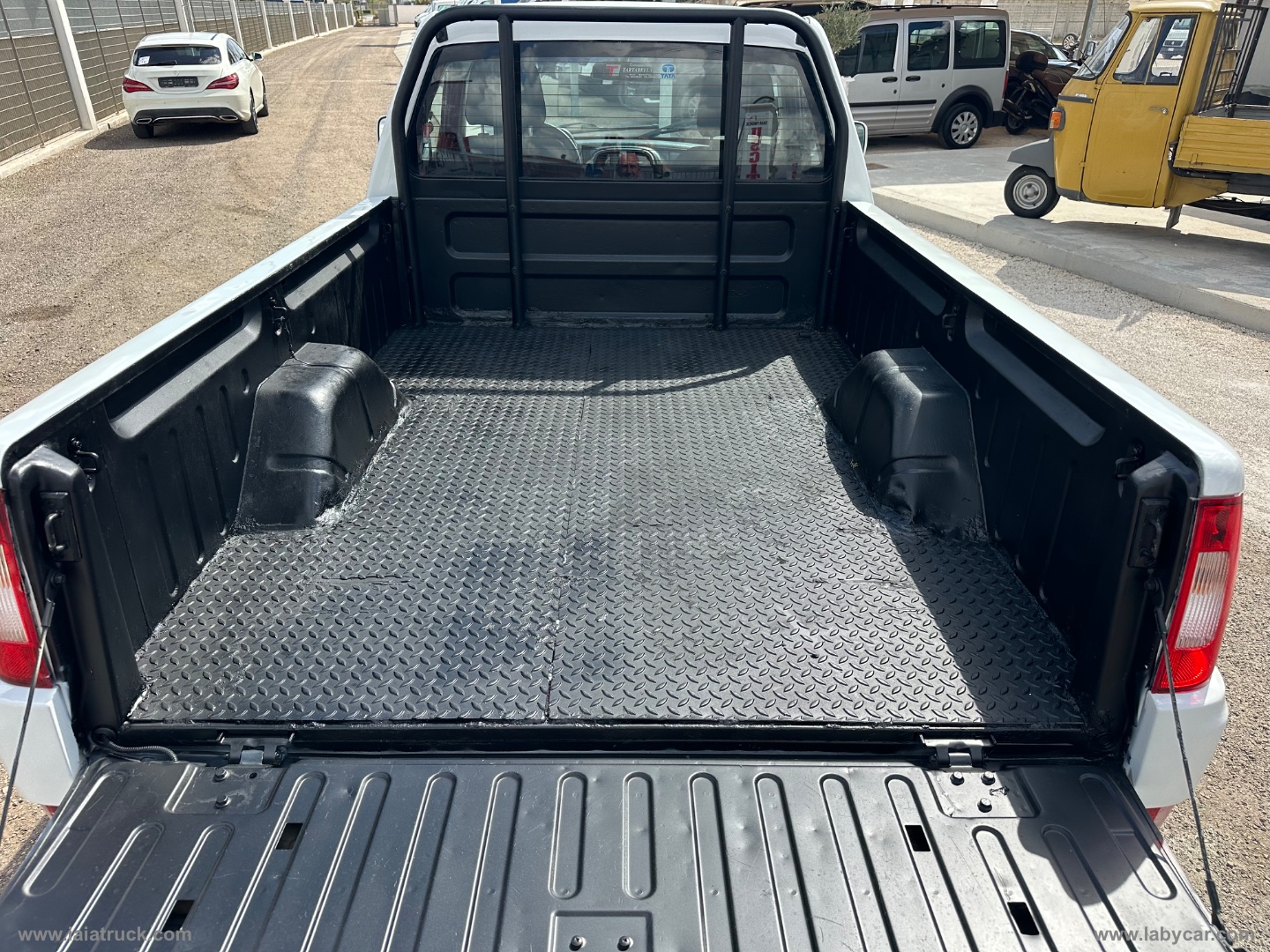 Xenon 2.2 Dicor 4x4 PC Pick-up 2 POSTI - immagine 10