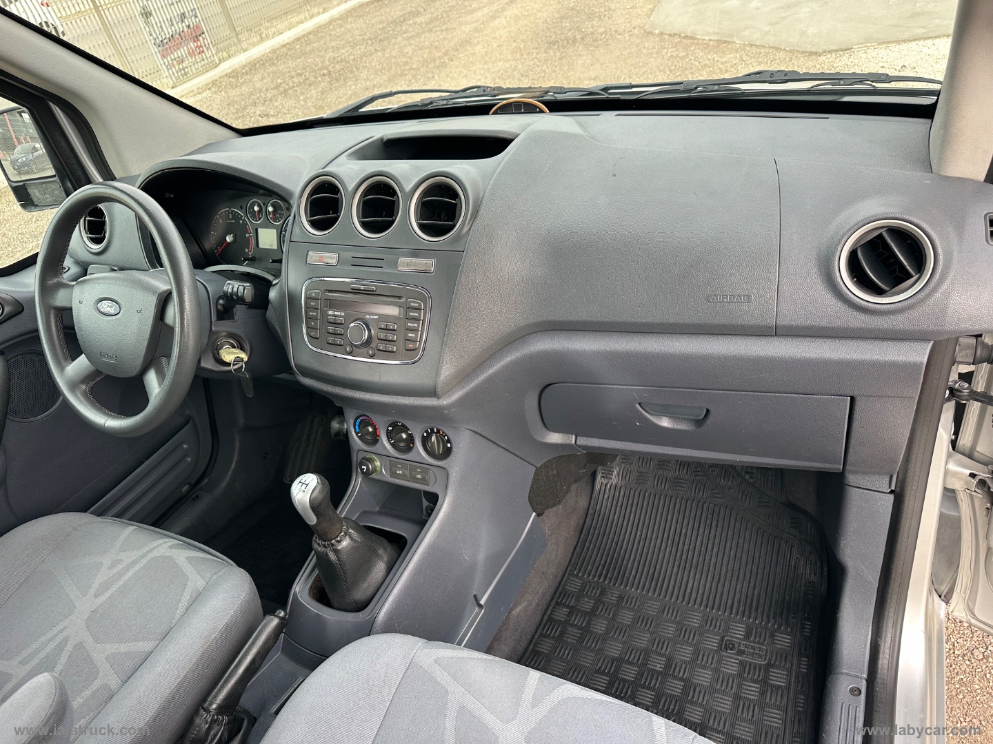 TOURNEO CONNECT N1 5 POSTI - immagine 10