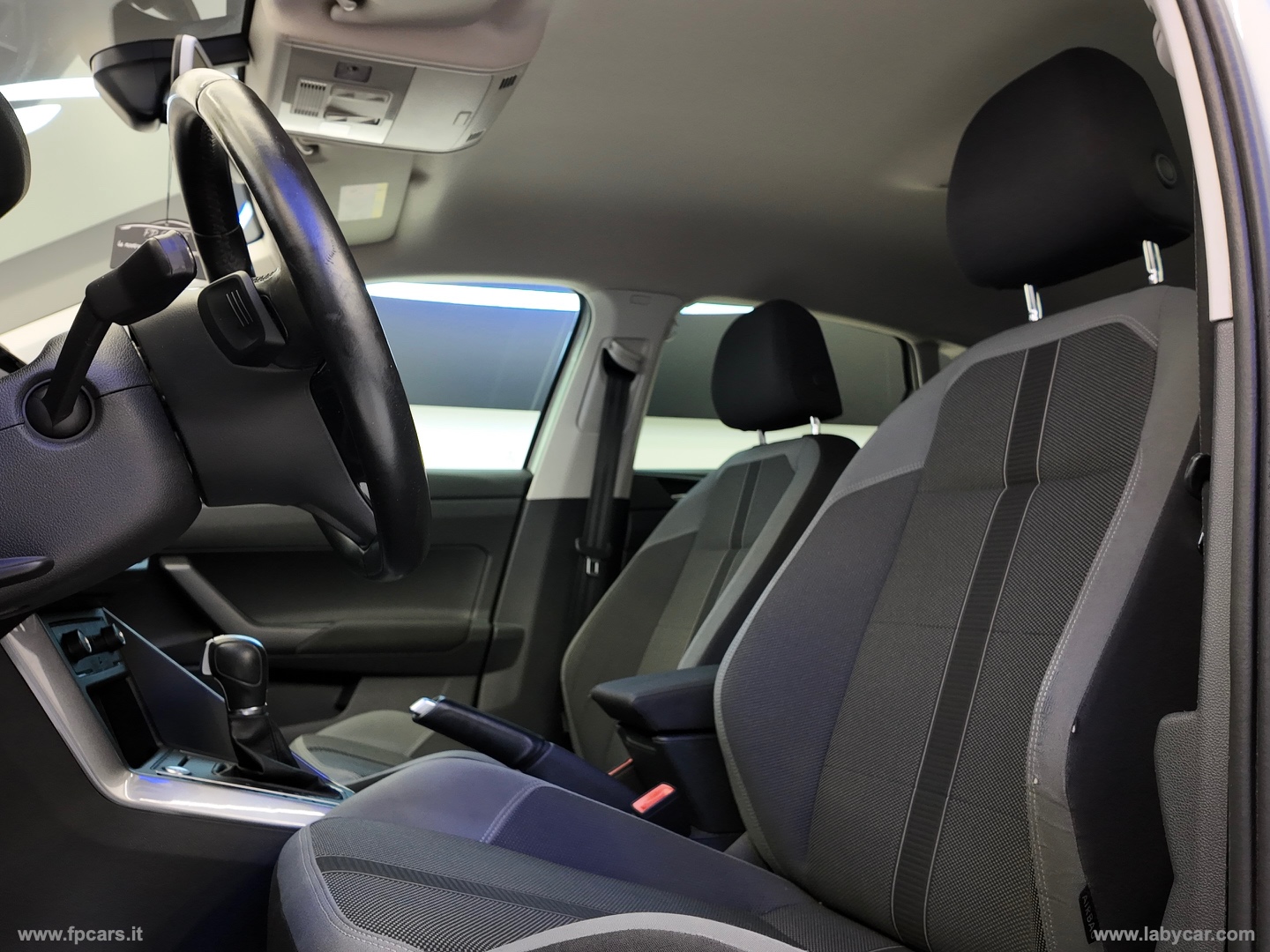 Polo 1.0 TSI 115 CV DSG R-Line - immagine 10