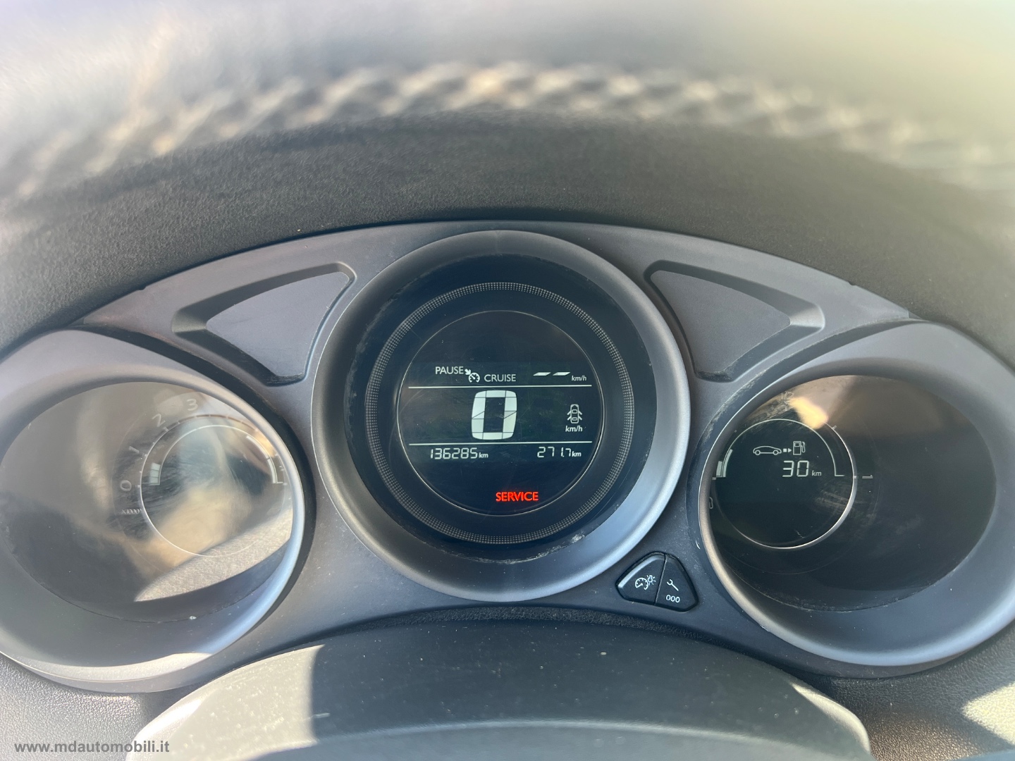 C4 BlueHDi 100 Feel EURO6 SOLO KM.132000 - immagine 10