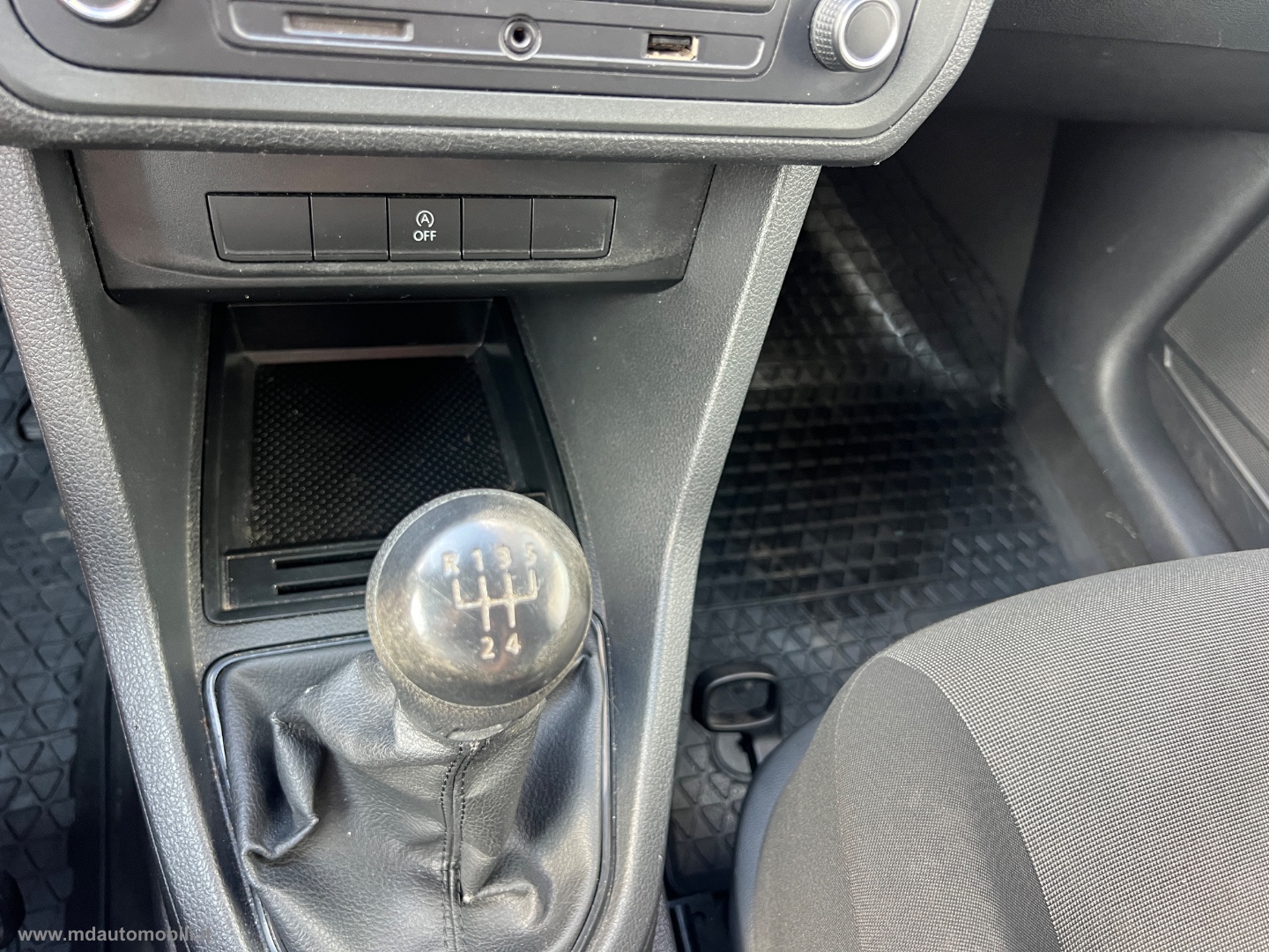 Caddy 2.0 TDI 102CV Furgone SOLO KM.102000 - immagine 10