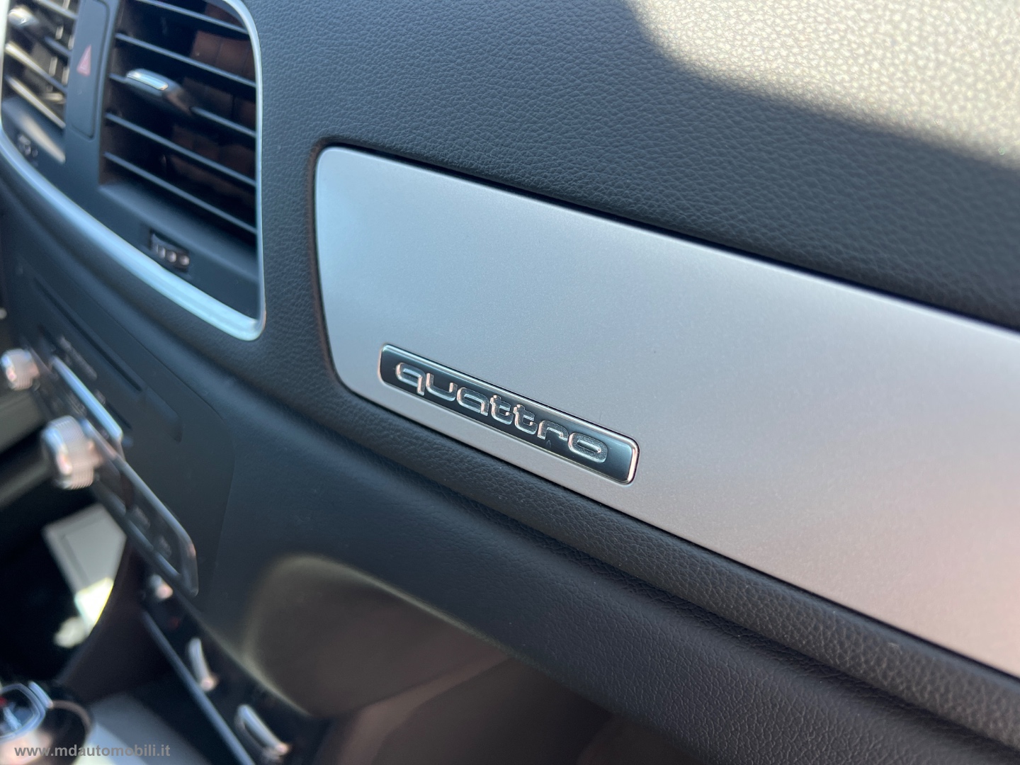 Q3 2.0 TDI quattro S tronic SOLO KM.72000 TETTO PANORAMICO - immagine 10