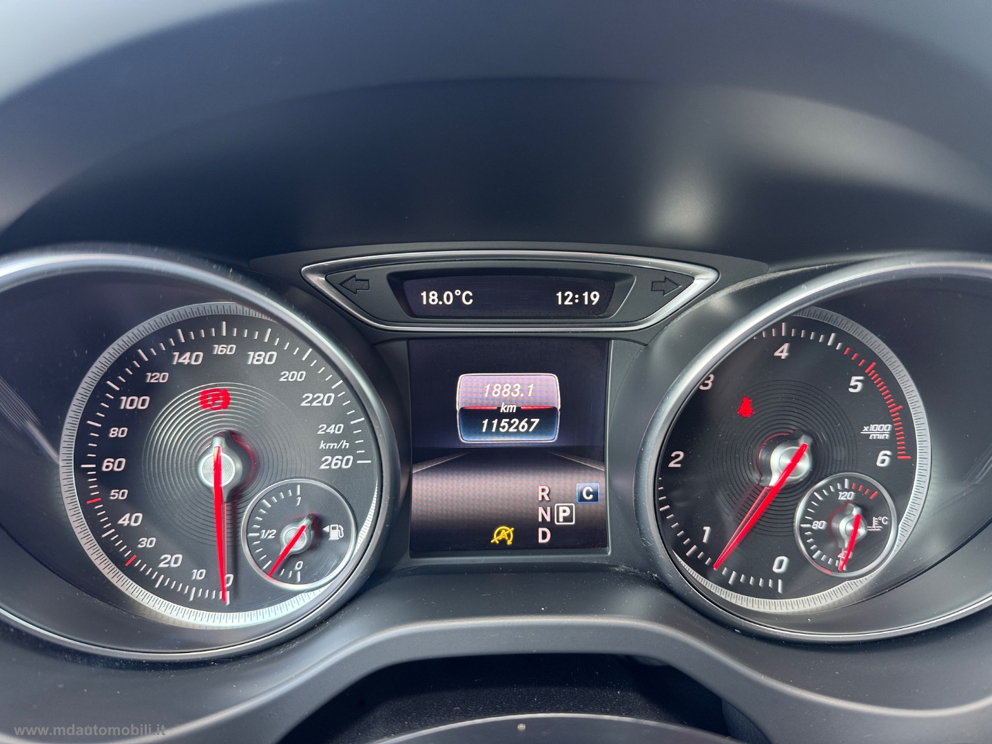 GLA 200 d Automatic Sport SOLO KM.115000 - immagine 10