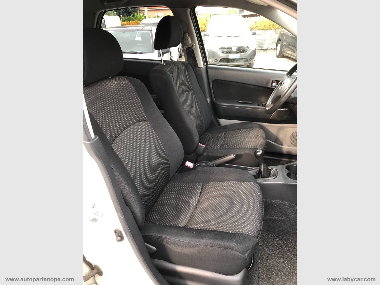 Terios 1.5 4WD B Easy Green Powered - immagine 10