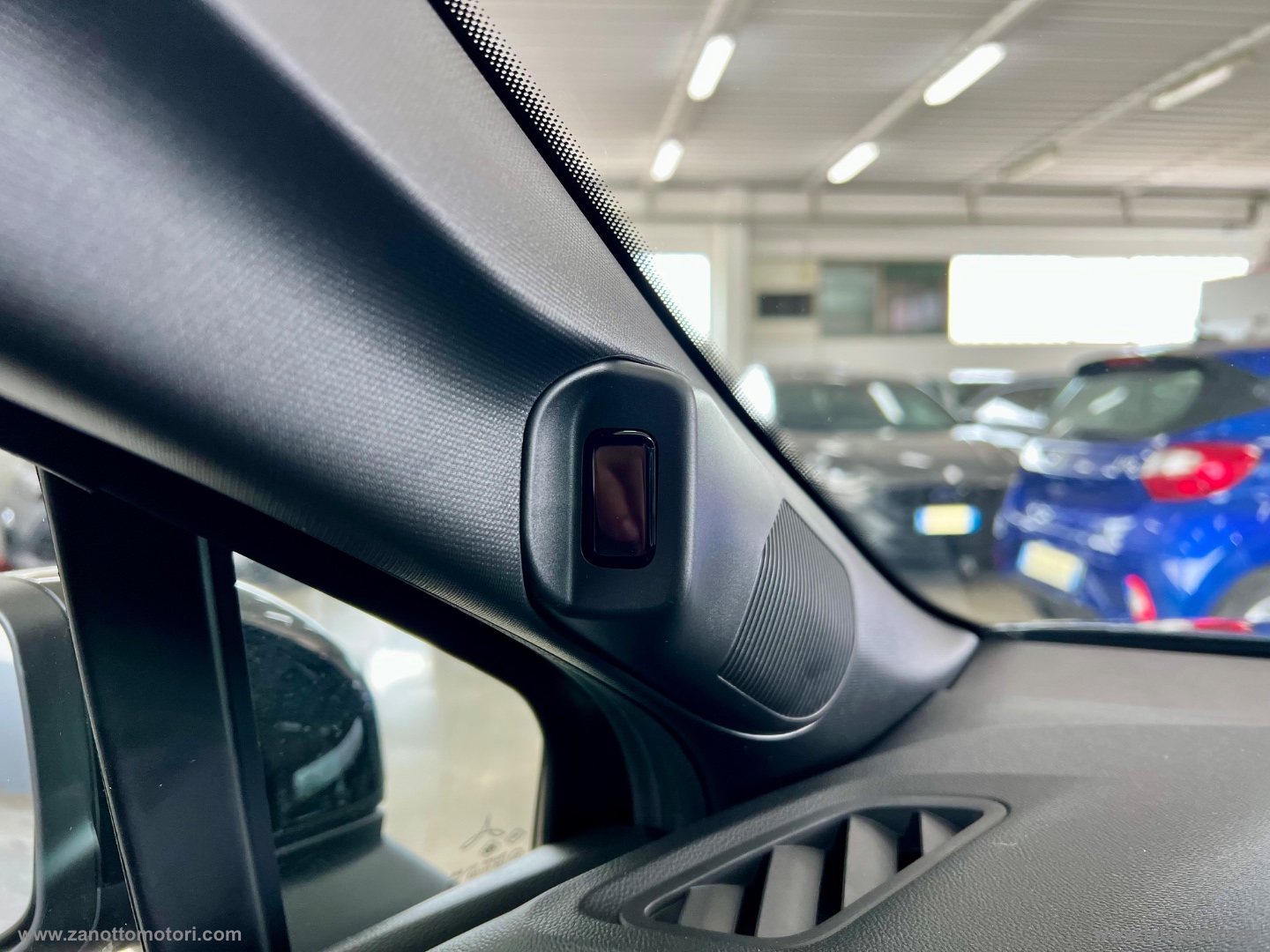 Captur Eco-G 120 CV Evolution PRONTA CONSEGNA - immagine 10