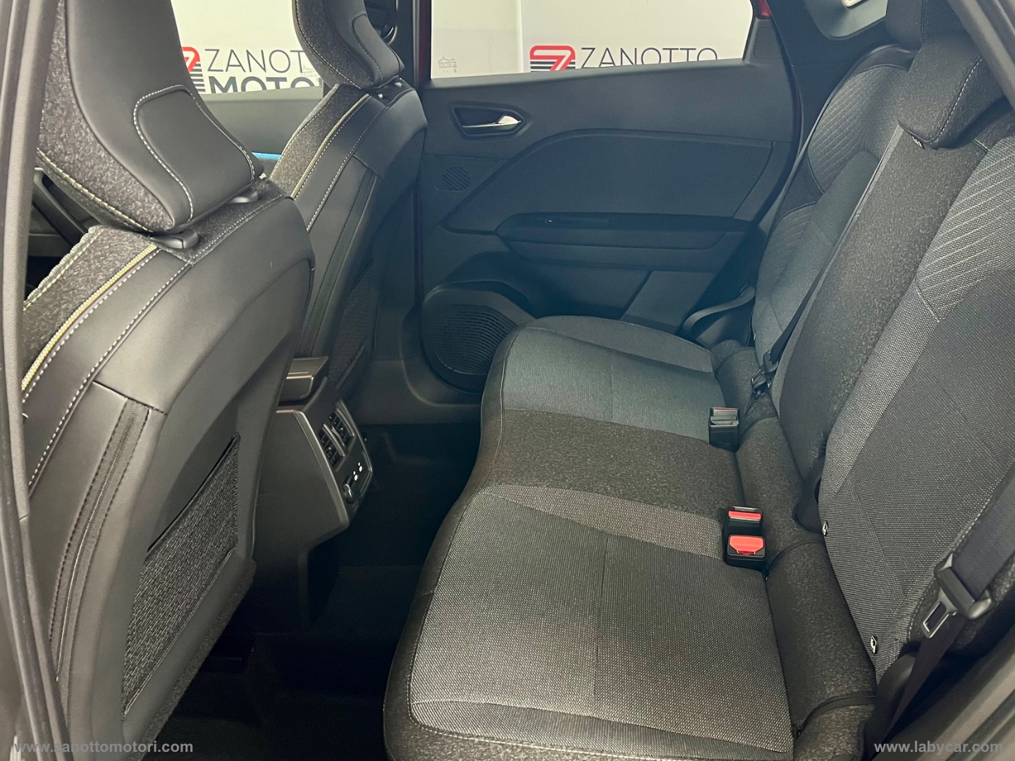 Captur Eco-G 120 CV Techno PREZZO REALE - immagine 10
