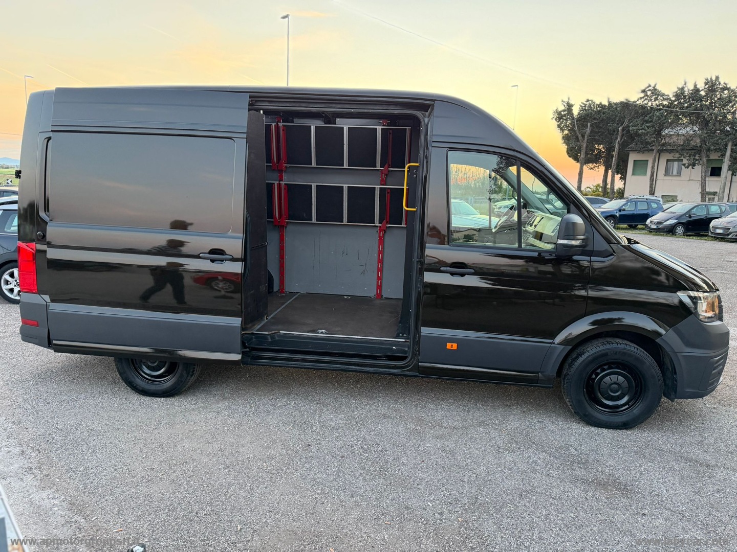 Crafter 30 2.0 TDI 140CV L2 H2 FURGONE LOGISTIC - immagine 10