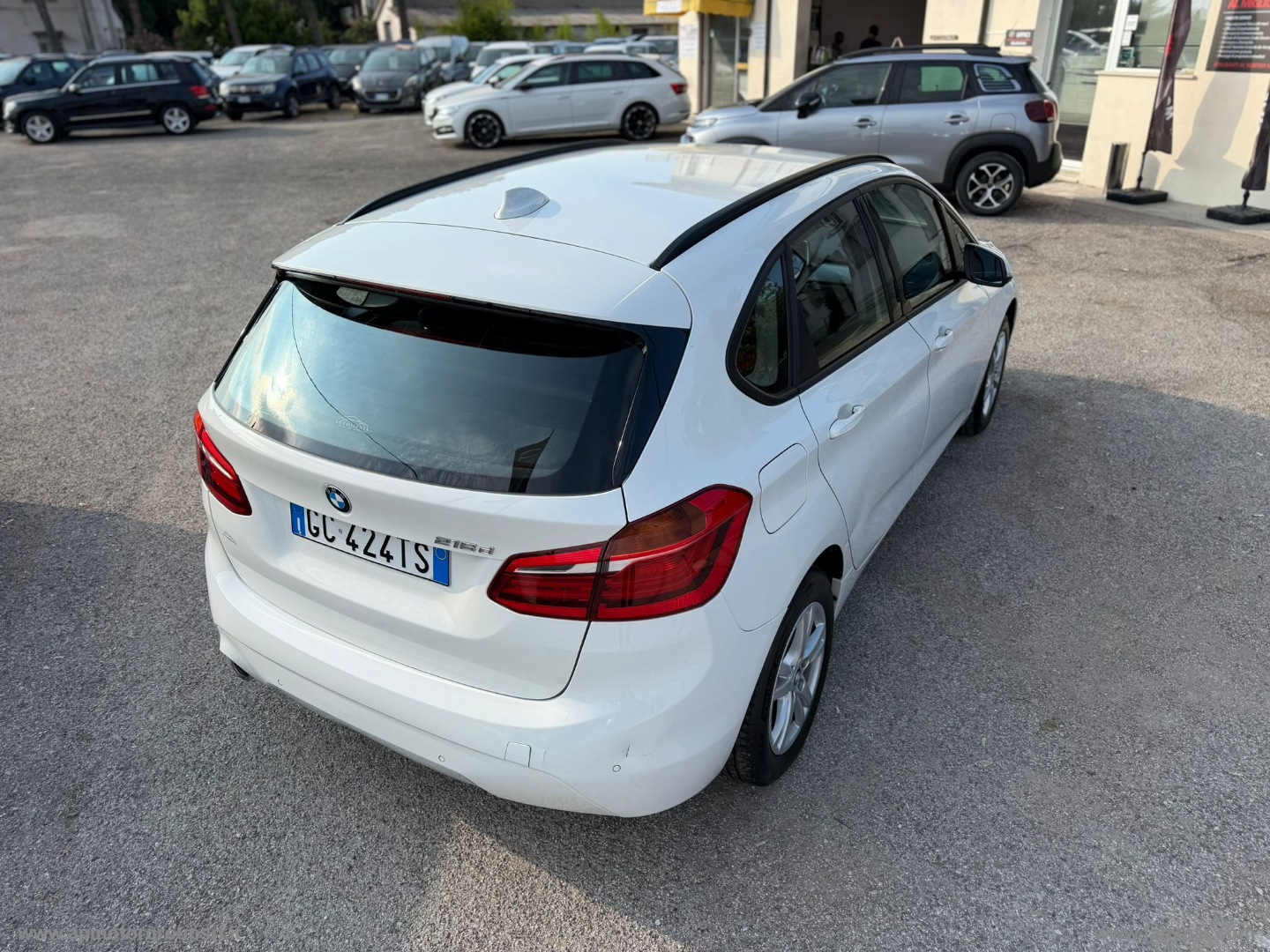 216d Active Tourer Business ADVANTAGE - immagine 10