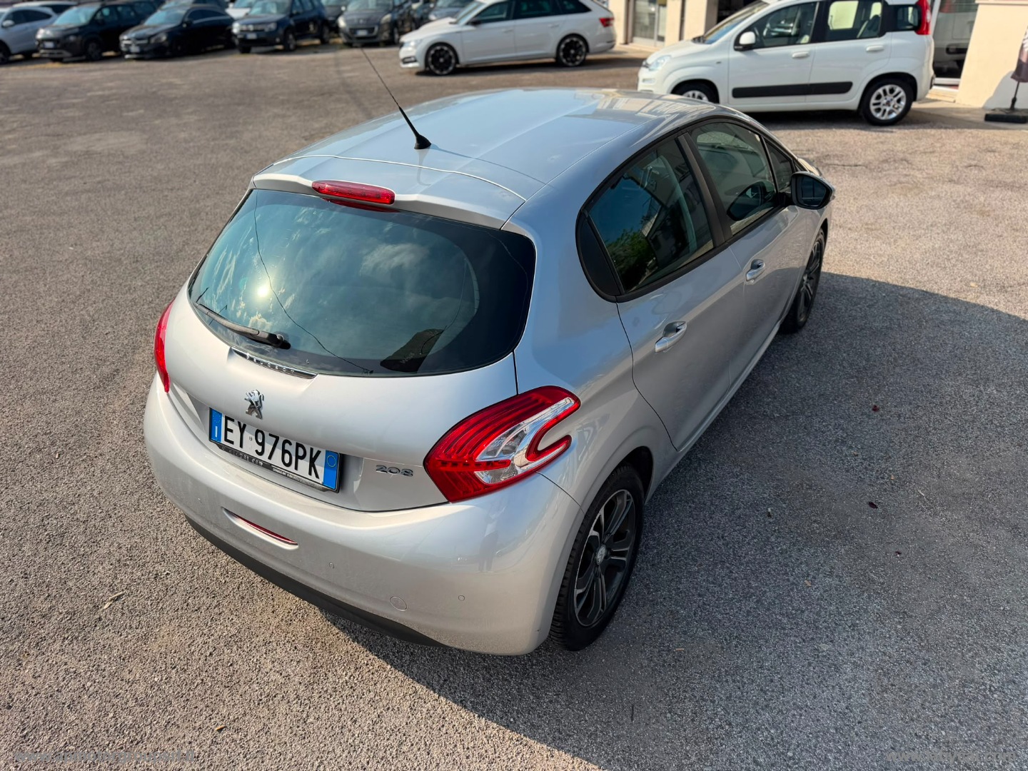 208 1.4 VTi 95 CV 5p. GPL Allure - immagine 10