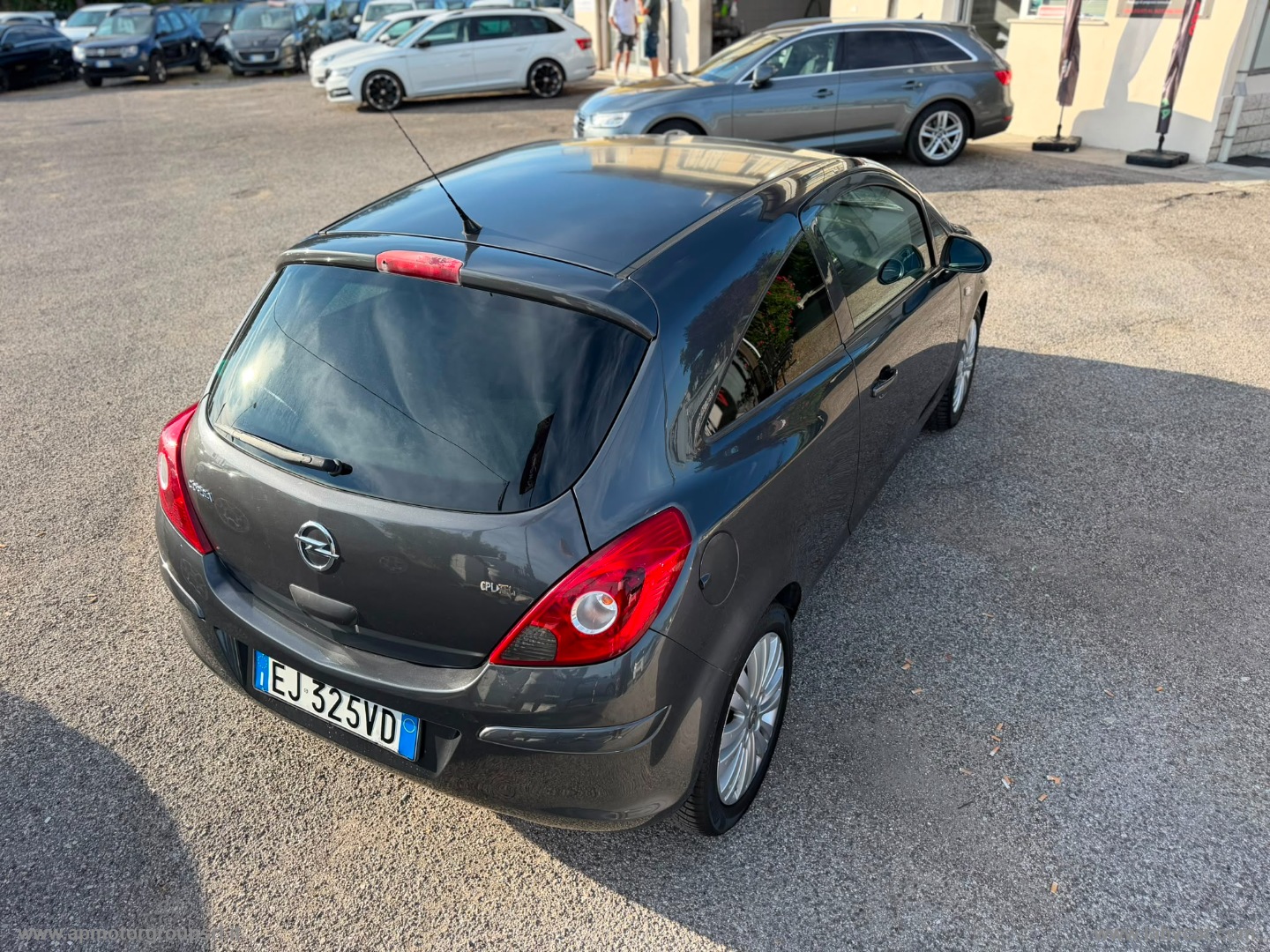 Corsa 1.2 85 CV 5p. GPL-TECH Club - immagine 10