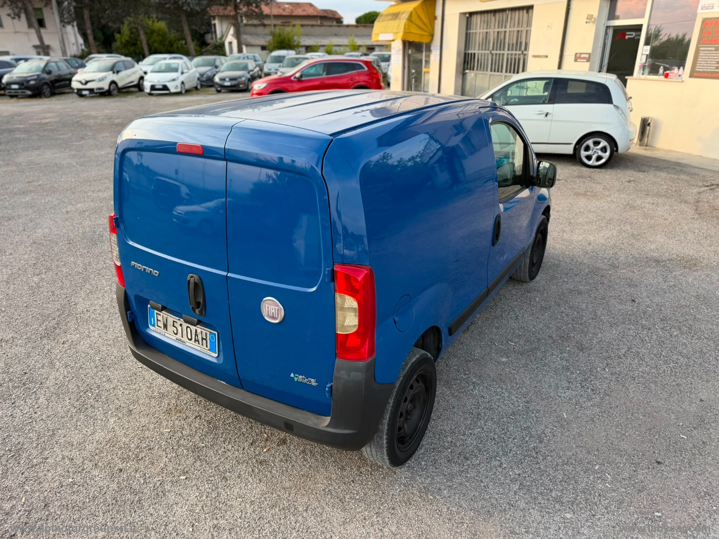 Fiorino 1.4 8V Furgone Natural Power SX - immagine 10