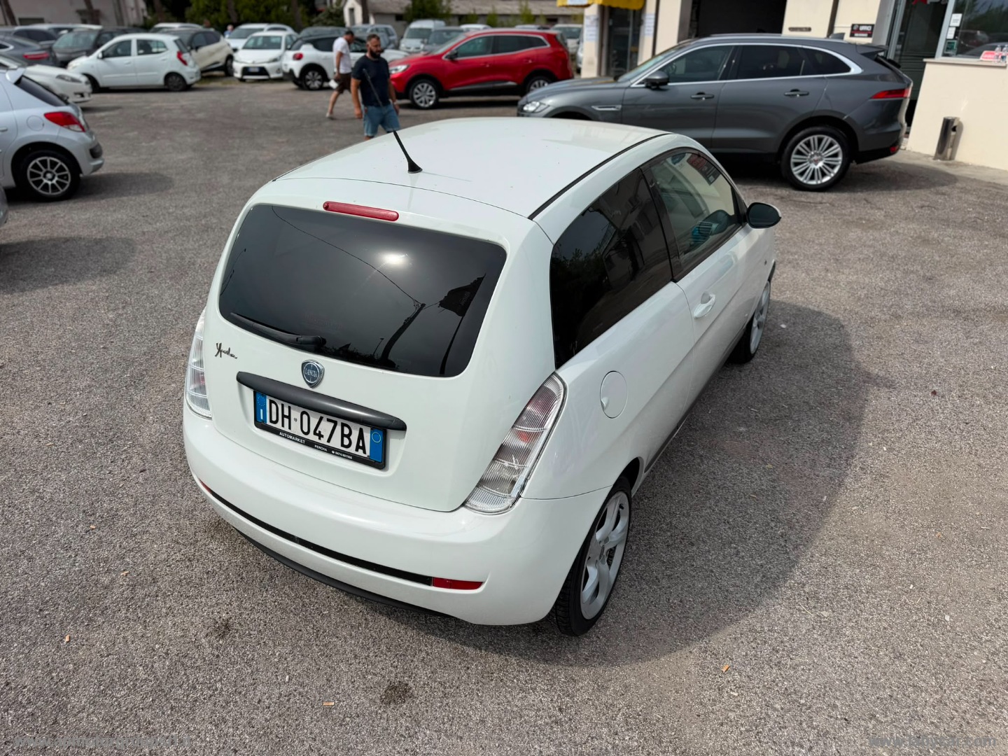 Ypsilon 1.4 16V Platino AUTOMATICA - immagine 10