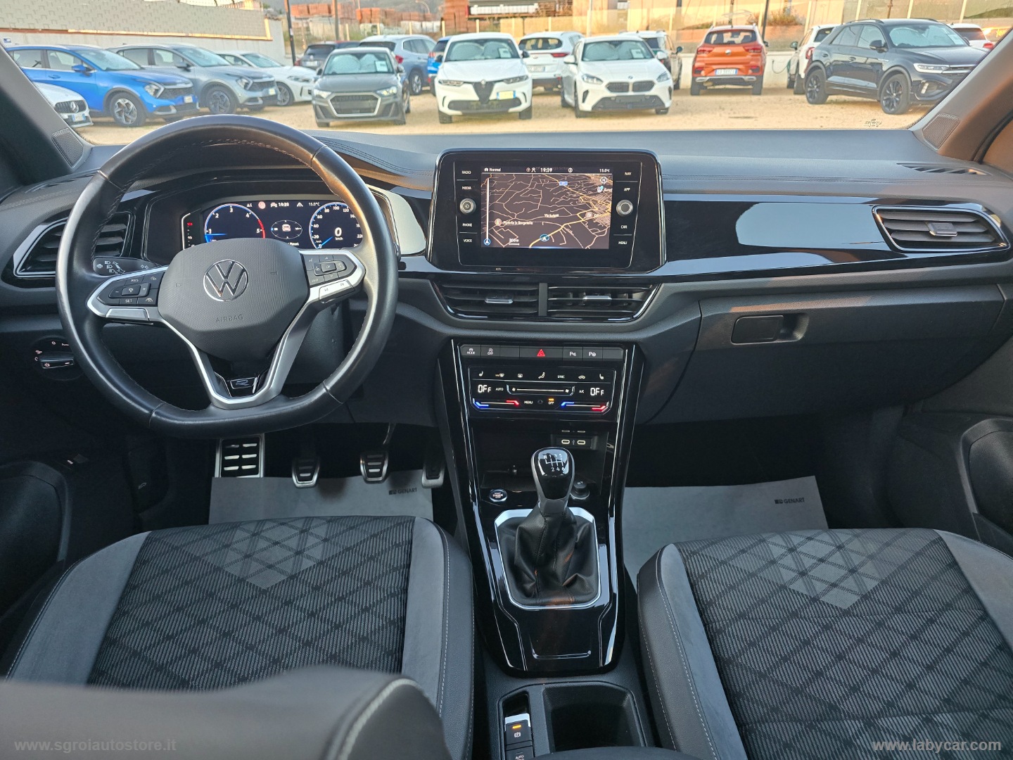 T-Roc 2.0 TDI SCR R-Line - immagine 10