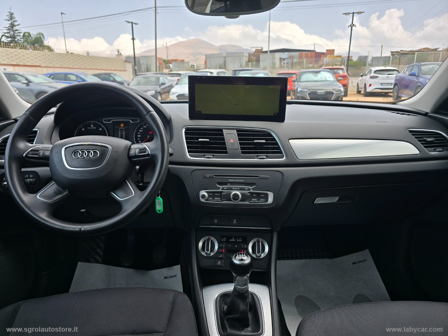 Q3 2.0 TDI Business - immagine 10