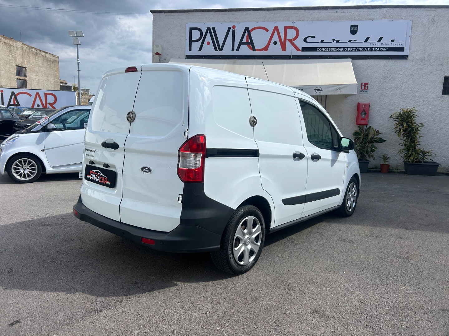 Transit Courier 1.5 TDCi 75CV Van Trend - immagine 10