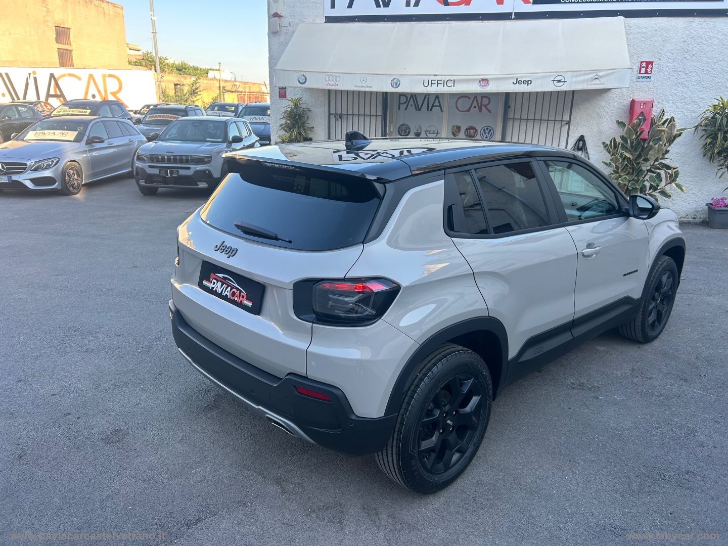 Avenger 1.2 Turbo 110CV e-Hybr. Summit KM/0 - immagine 10
