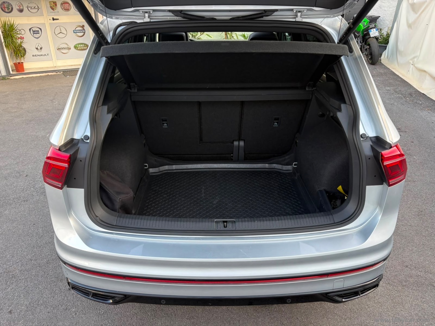 Tiguan 2.0 TDI 150CV SCR DSG R-Line - immagine 10