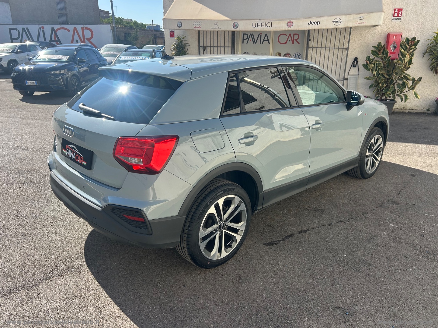 Q2 30 TDI S tronic Identity Black - immagine 10