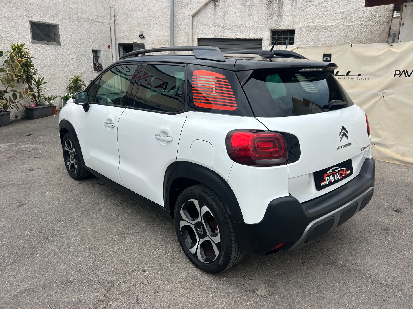 C3 Aircross BlueHDi 100 Shine - immagine 10