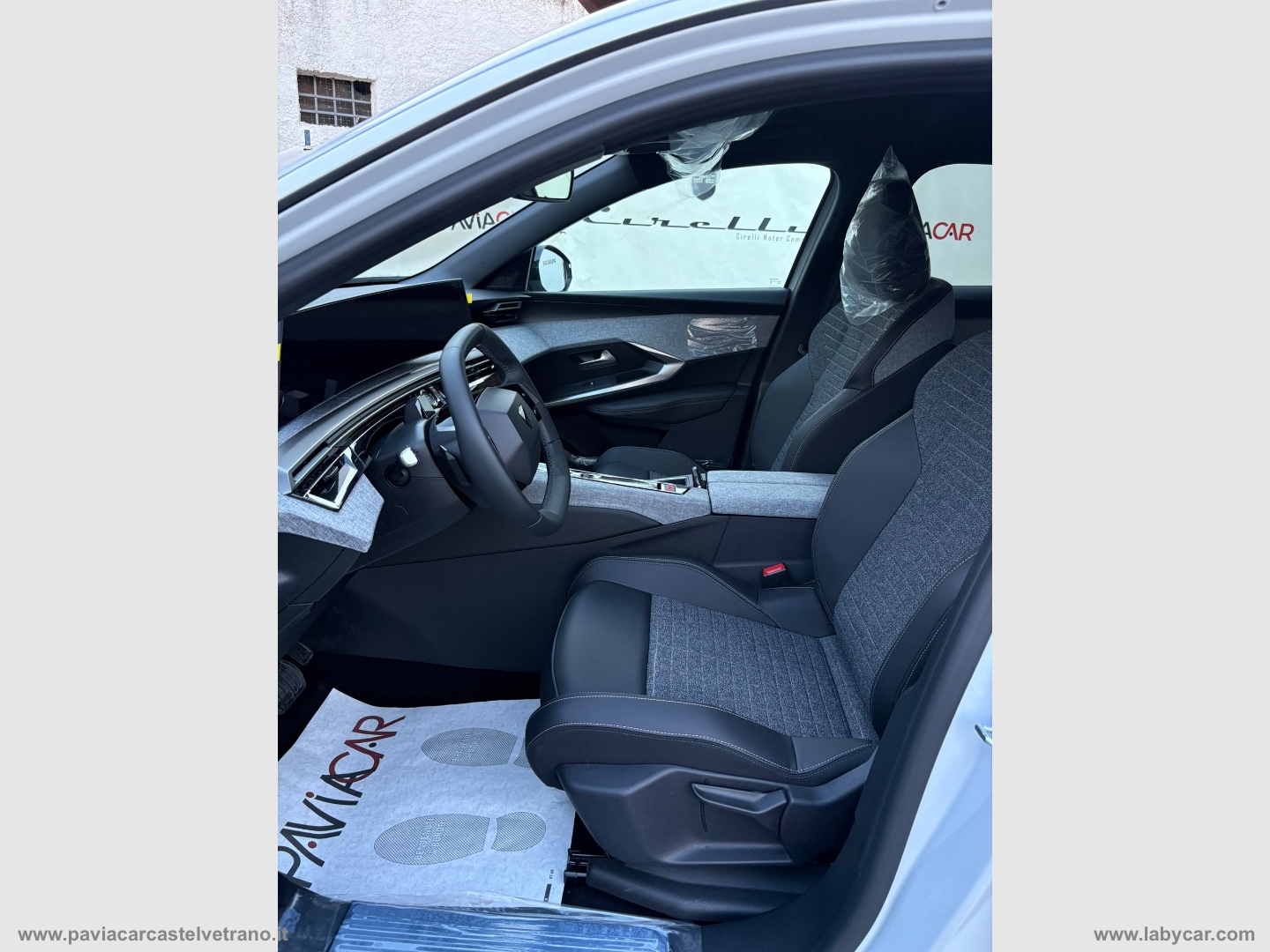 3008 Hybrid 145 e-DCS6 Allure KM/0 - immagine 10