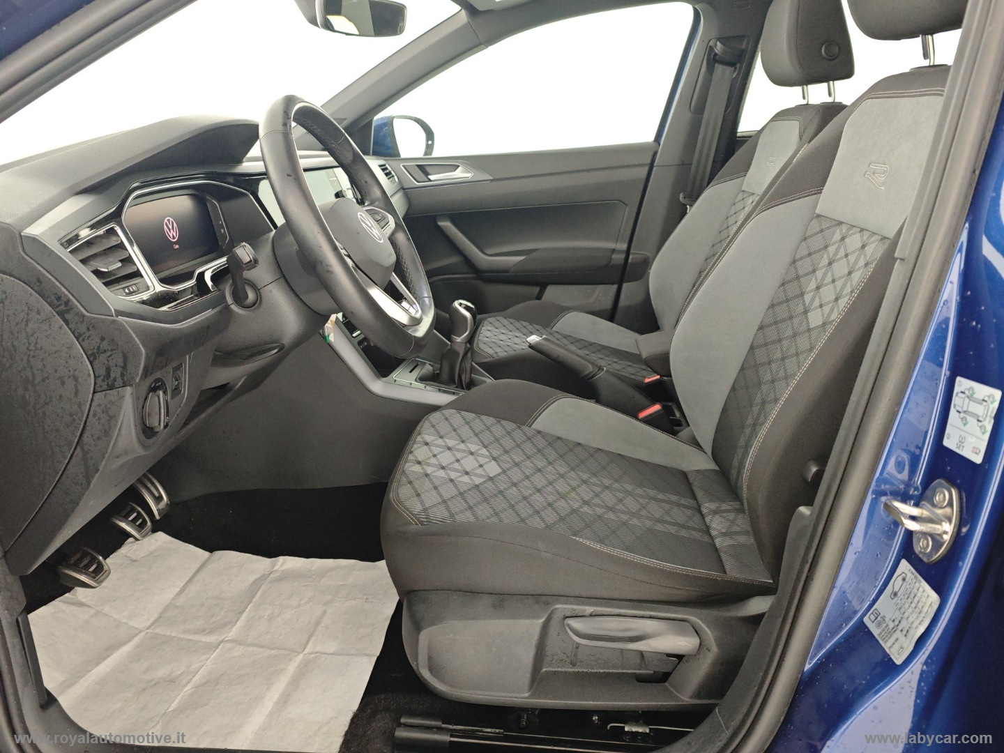 Taigo 1.0 TSI 115 CV R-Line - immagine 10
