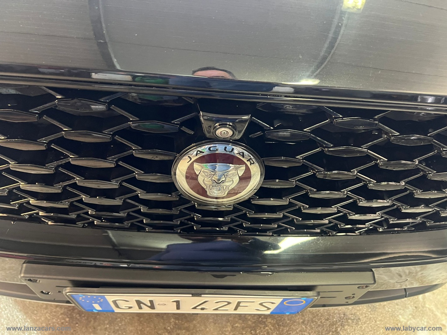 E-Pace 2.0D I4 163 CV - immagine 10