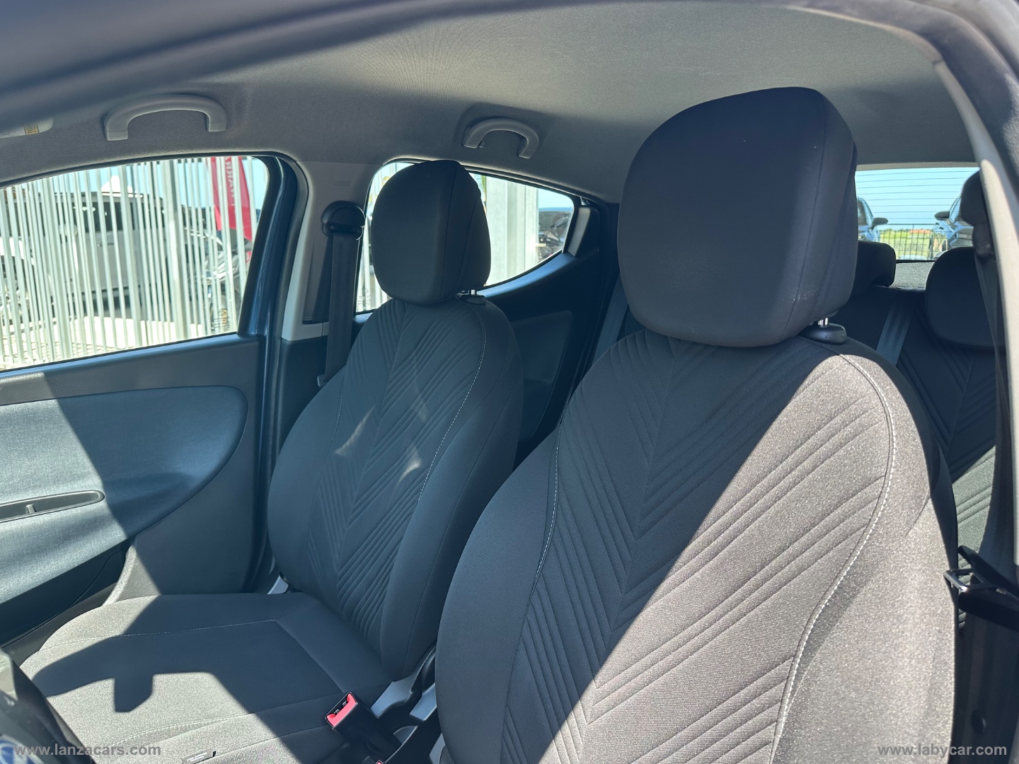 Ypsilon 1.0 FireFly 5p.S&S Hybryd Gold - immagine 10