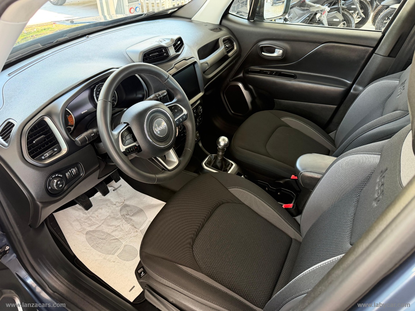 Renegade 1.6 Mjt 130CV Limited - immagine 10