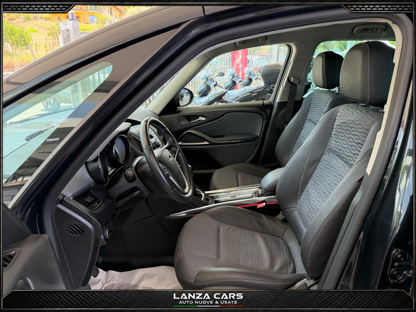 Zafira Tourer 2.0 CDTi 130 CV Cosmo - immagine 10
