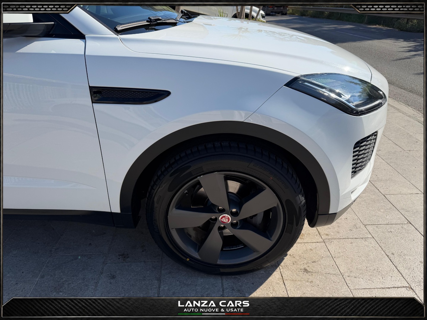E-Pace 2.0D 150CV - immagine 10