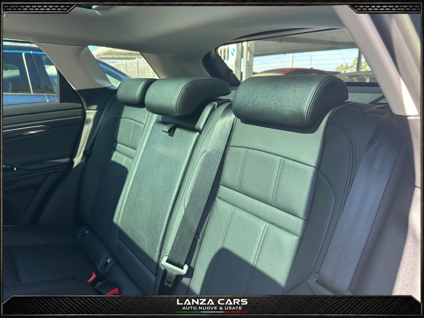 RR Evoque 2.0D I4 163 CV AWD Auto S - immagine 10