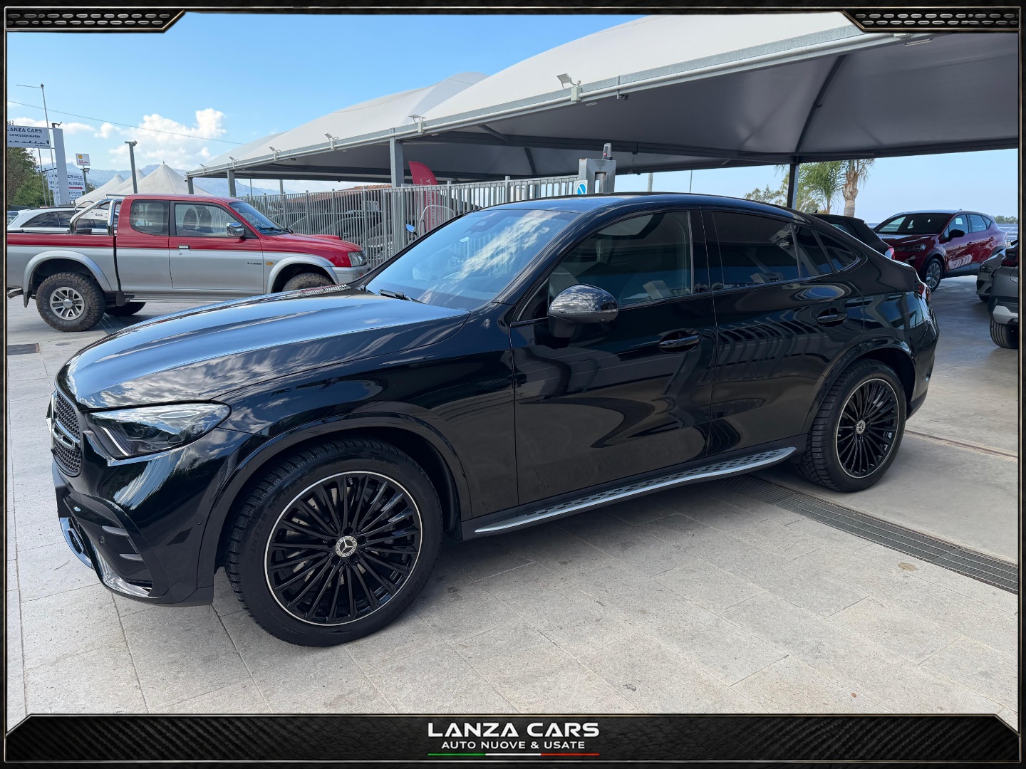 GLC 220 d 4Matic AMG Line Premium Plus - immagine 10