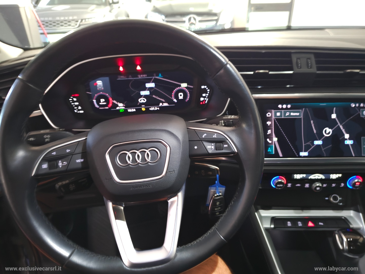 Q3 35 TDI S tronic Business - immagine 10