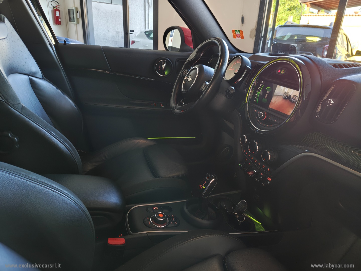 Mini J.Cooper Works Countryman ALL4 - immagine 10