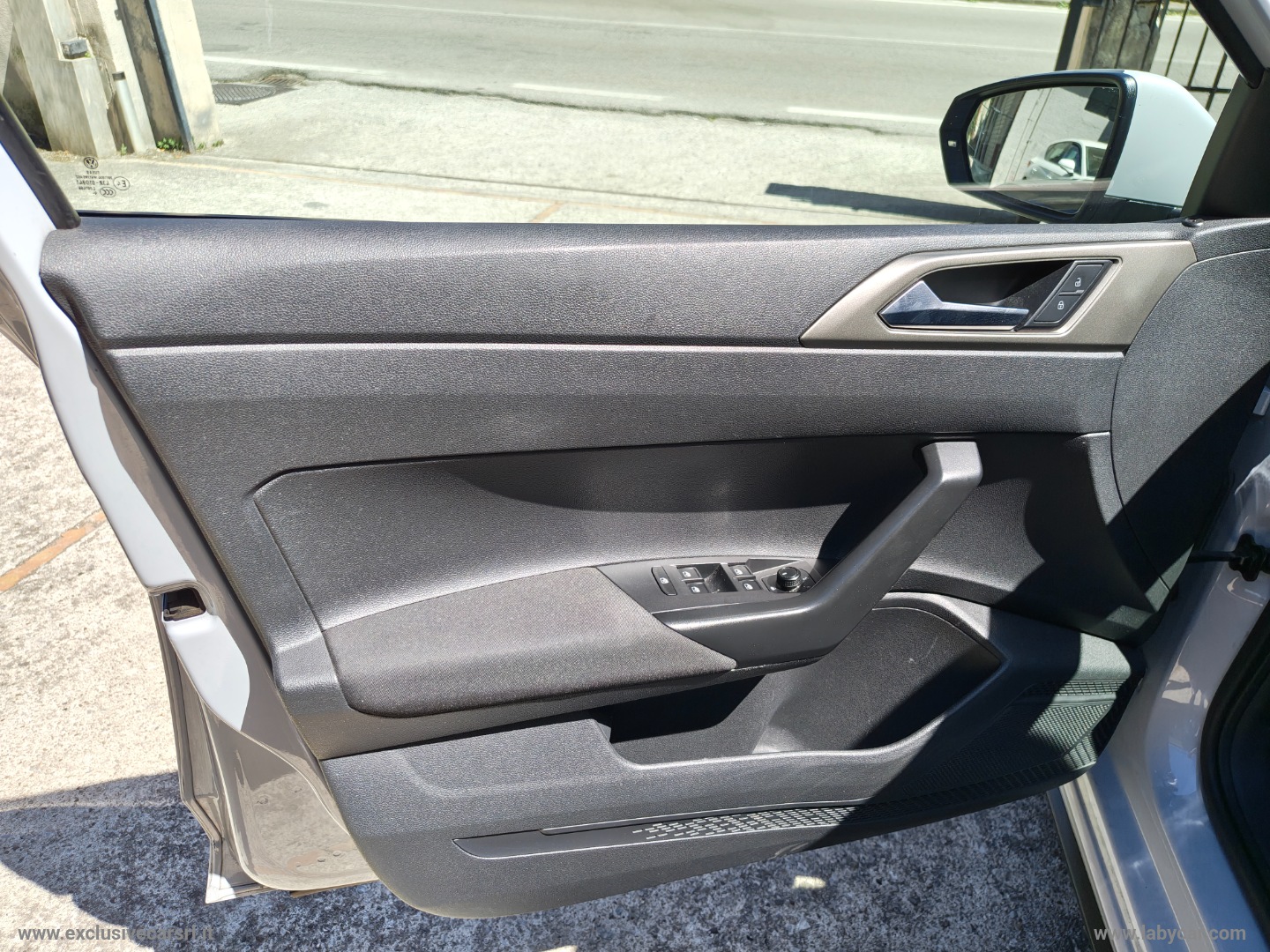 Polo 1.0 TGI 5p. R-LINE - immagine 10