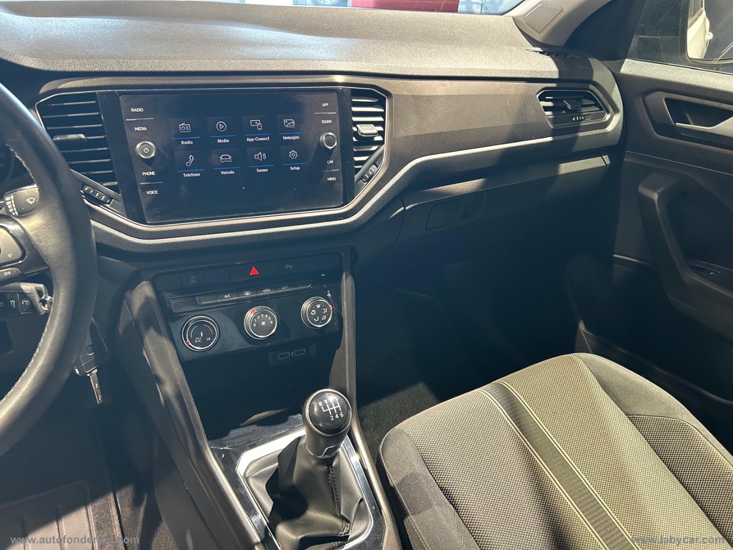 T-Roc 1.6 TDI SCR Style BlueMotion Tech. - immagine 10