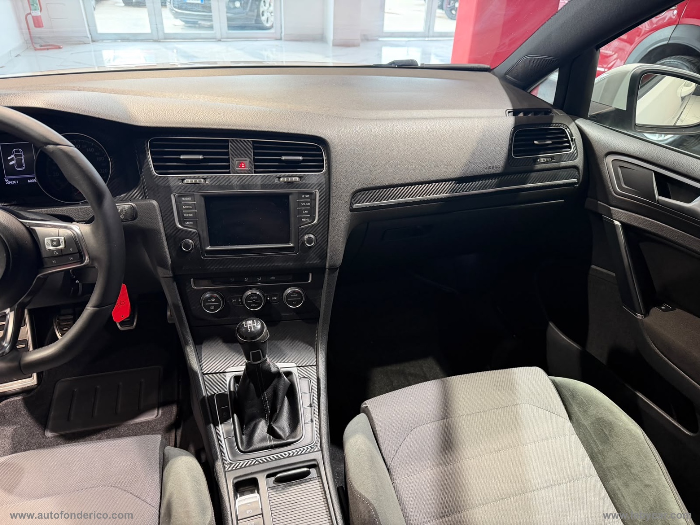 Golf 1.6 TDI 110 CV R-LINE - immagine 10