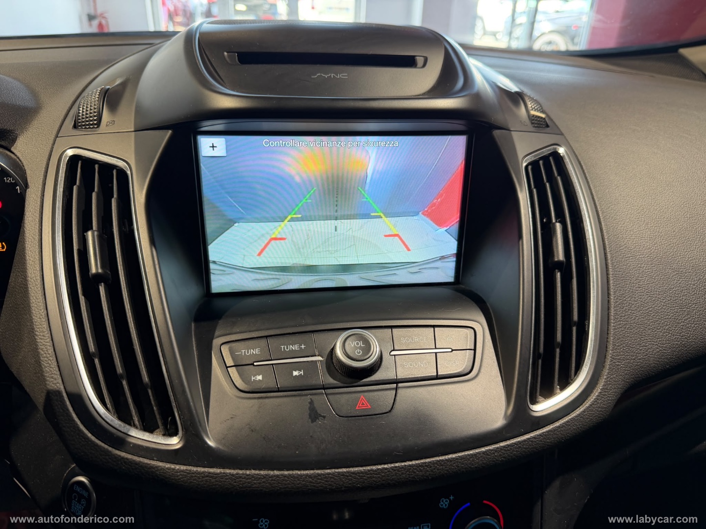 C-Max 1.6 120 CV GPL Titanium - immagine 10