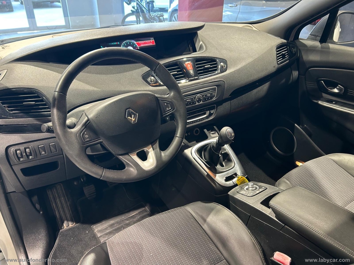 Scénic X-Mod 1.5 dCi 110 CV Luxe - immagine 10